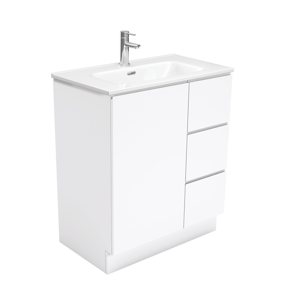 JOLI FINGERPULL Gloss White 750 Vanity on Kickboard